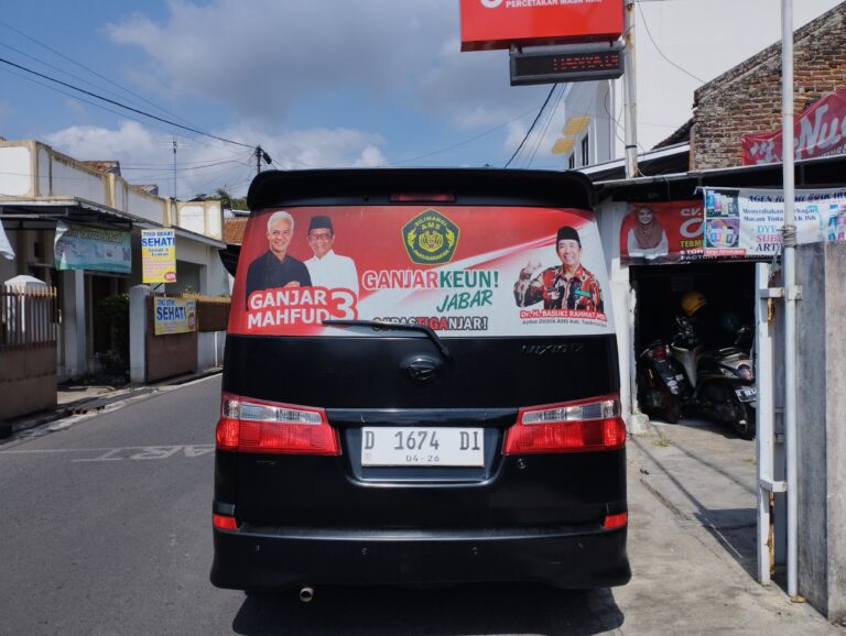 Jenis-Jenis Stiker Vinyl yang Cocok untuk Usaha Lokal di Tasikmalaya