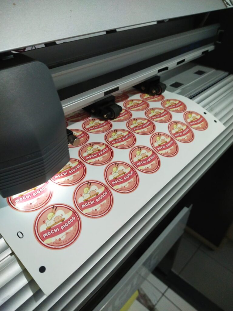 Cetak Stiker Satuan di Tasikmalaya: Solusi Praktis untuk Pelaku UMKM dan Kreator Lokal